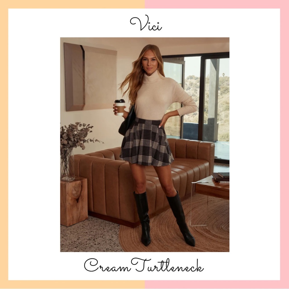 Vici Cream Turtleneck Sweater